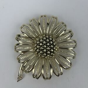 Vintage Sarah Coventry Daisy Mae Large Sunflower Brooch Signed Costume Jewelry